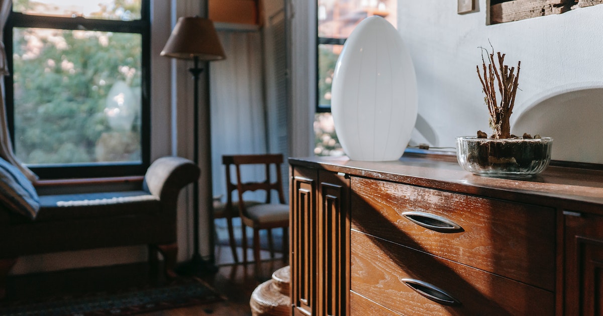 Descupinização em madeiras antigas