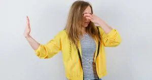 Soluções práticas para controle de odores em áreas comerciais